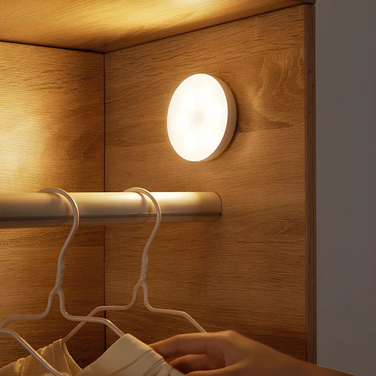 Wireless Motion Sensor Lamp - Battery & USB Closet Light
