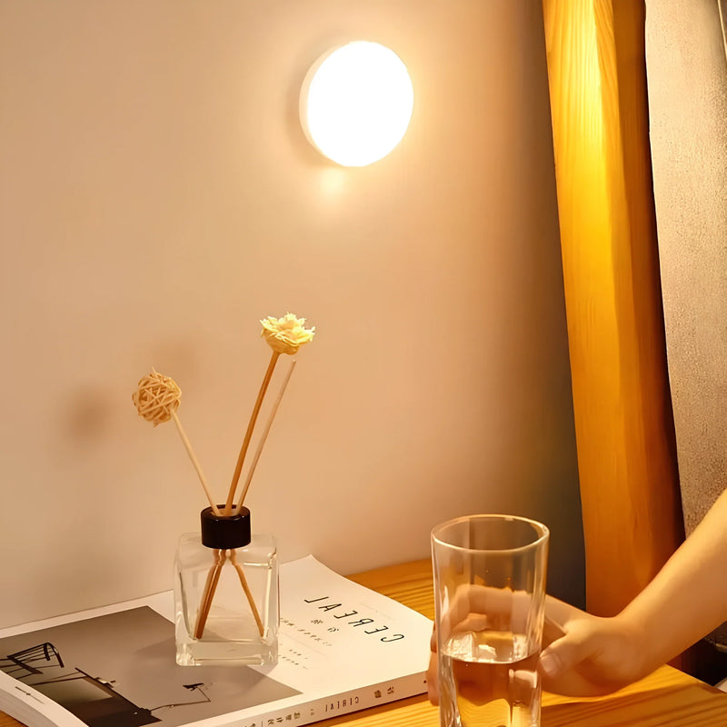 Wireless Motion Sensor Lamp - Battery & USB Closet Light