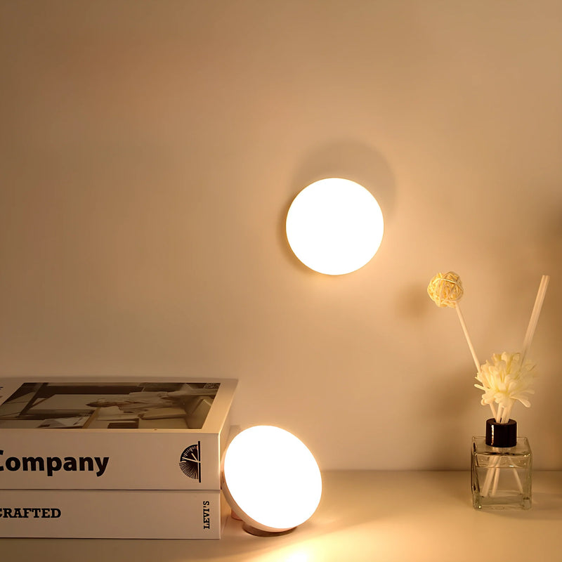 Wireless Motion Sensor Lamp - Battery & USB Closet Light
