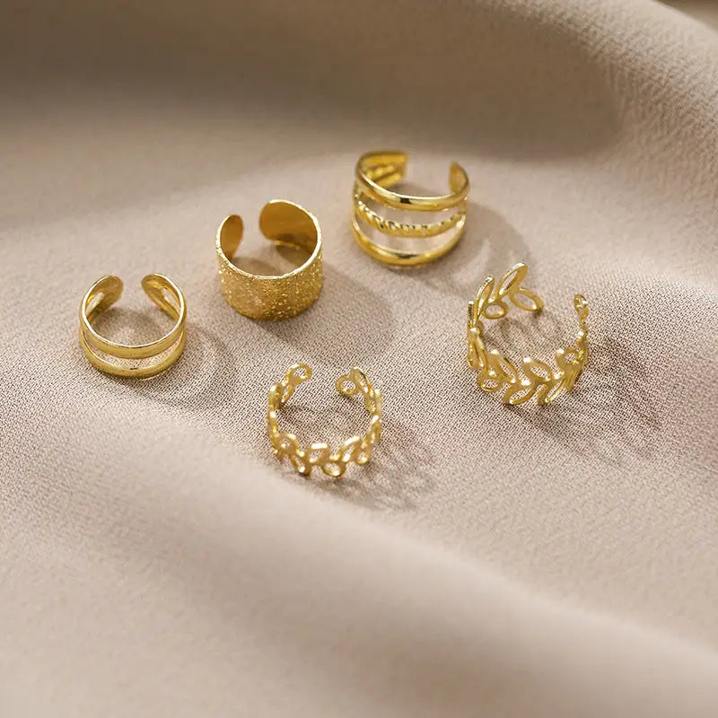 Ear Cuff & Stud Earring Set – Stylish Jewelry Gift