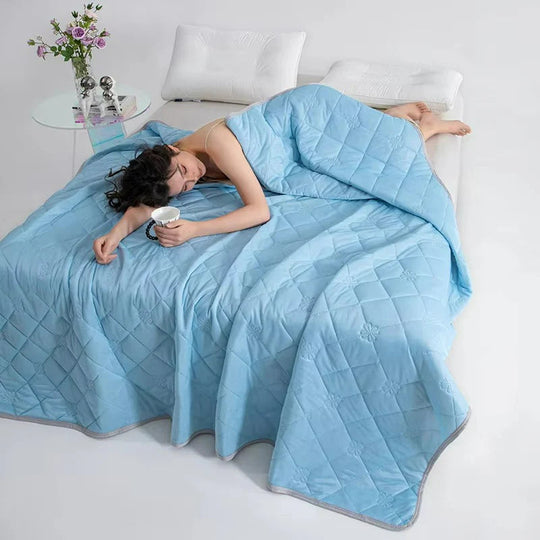 Cooling Summer Duvet - Reversible & Temperature-Regulating