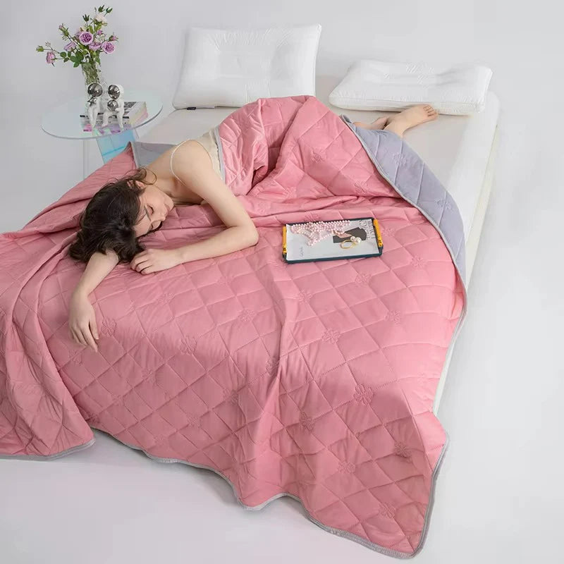 Cooling Summer Duvet - Reversible & Temperature-Regulating