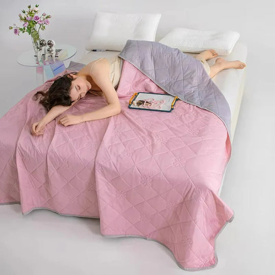 Cooling Summer Duvet - Reversible & Temperature-Regulating